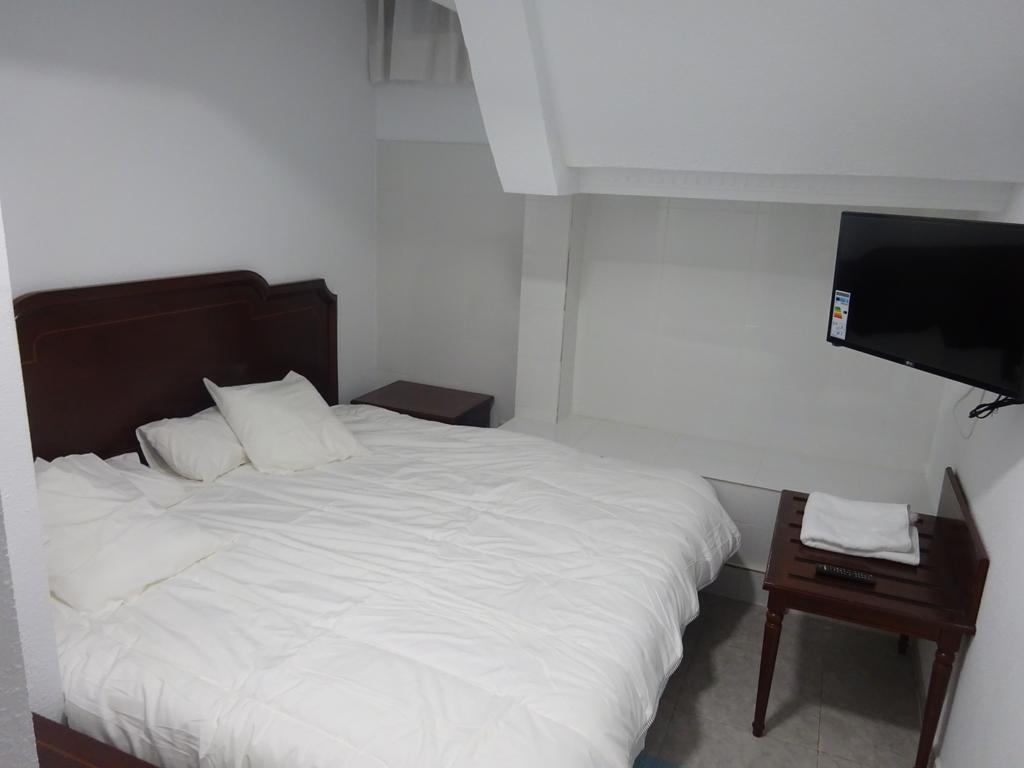 Hostal Lavapies Madrid Zimmer foto
